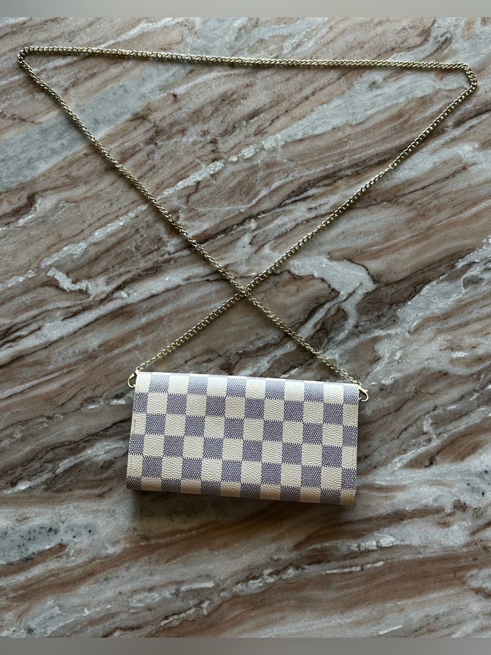 Louis Vuitton Sarah Wallet in Damier Azur Canvas